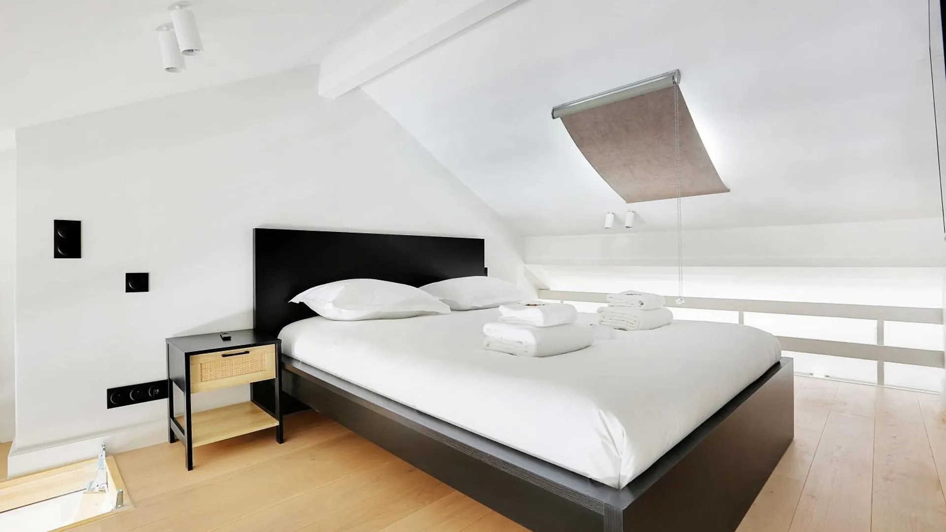 Charming Air-Conditioned Apt For A Cosy Atmosphere Paris Apartment